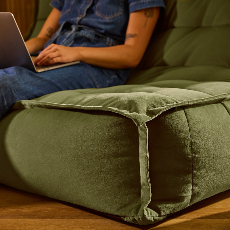 Kota Samt-Sofa – Olivgrün