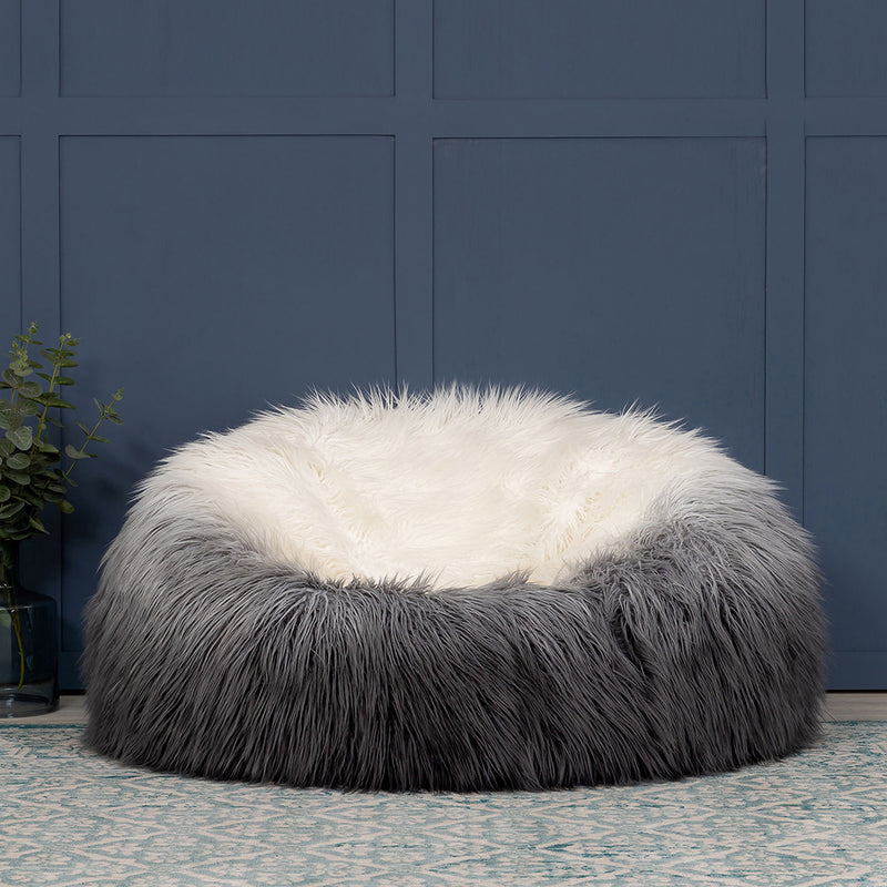 Sitzsack aus Kunstfell – Grau